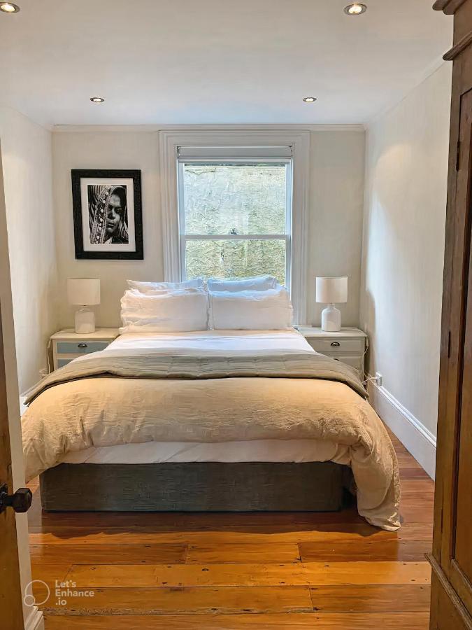 Auckland City Villa
