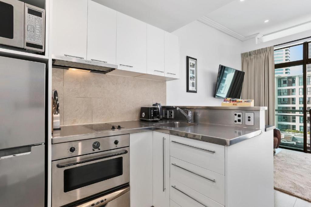 High-end Viaduct Apartment! Apartment *