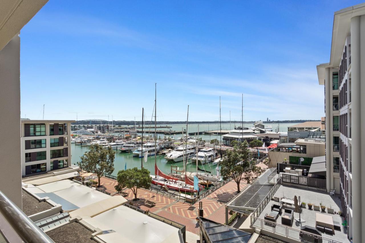 Stunning Harbour Views Auckland