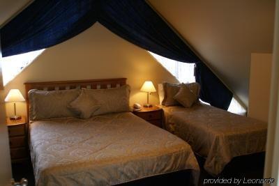 Motel Oaktree 4*