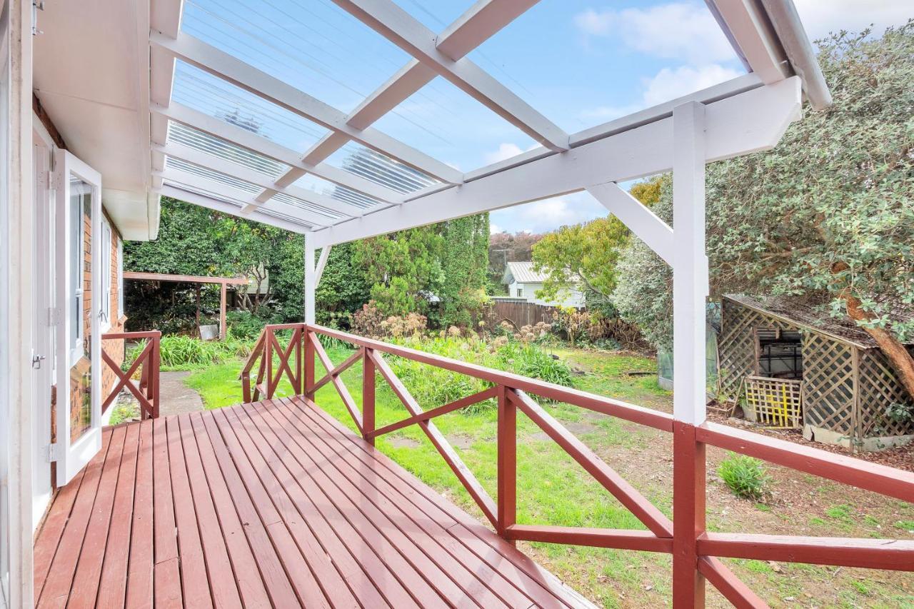 3 Bedroom In Onehunga W Parking - Wifi - Netflix Bed & Breakfast *