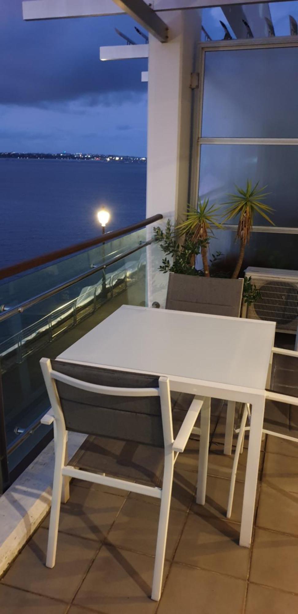 Life On Water- Princes Wharf With Fabulous Views *