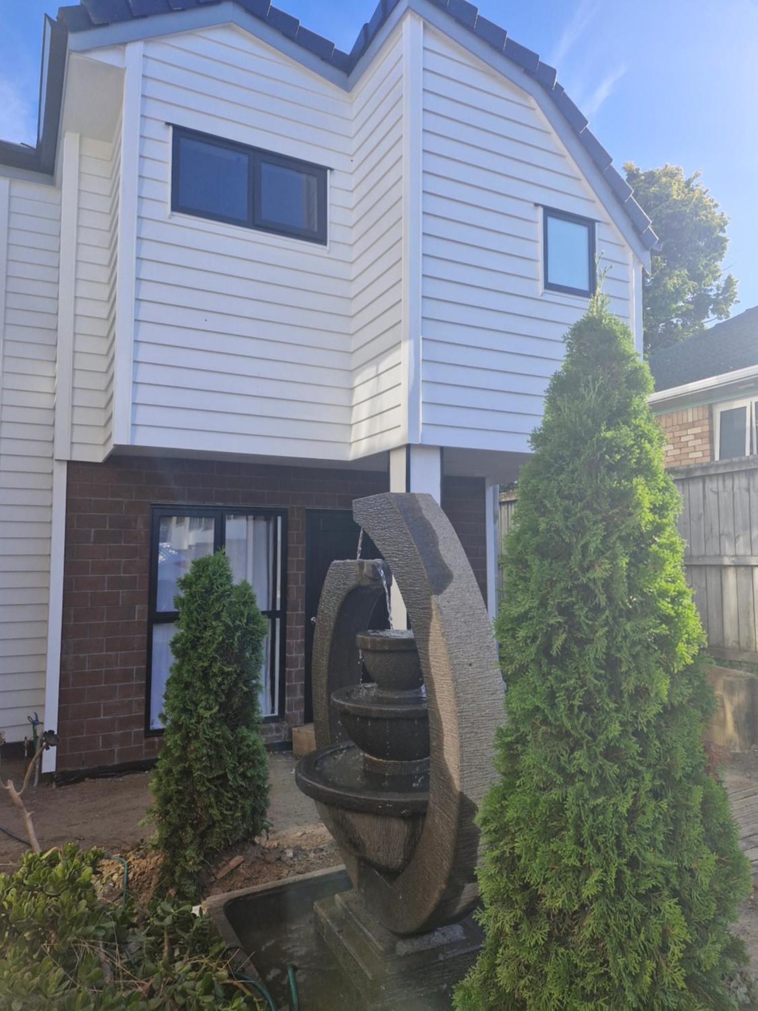 Mini Mansion Auckland