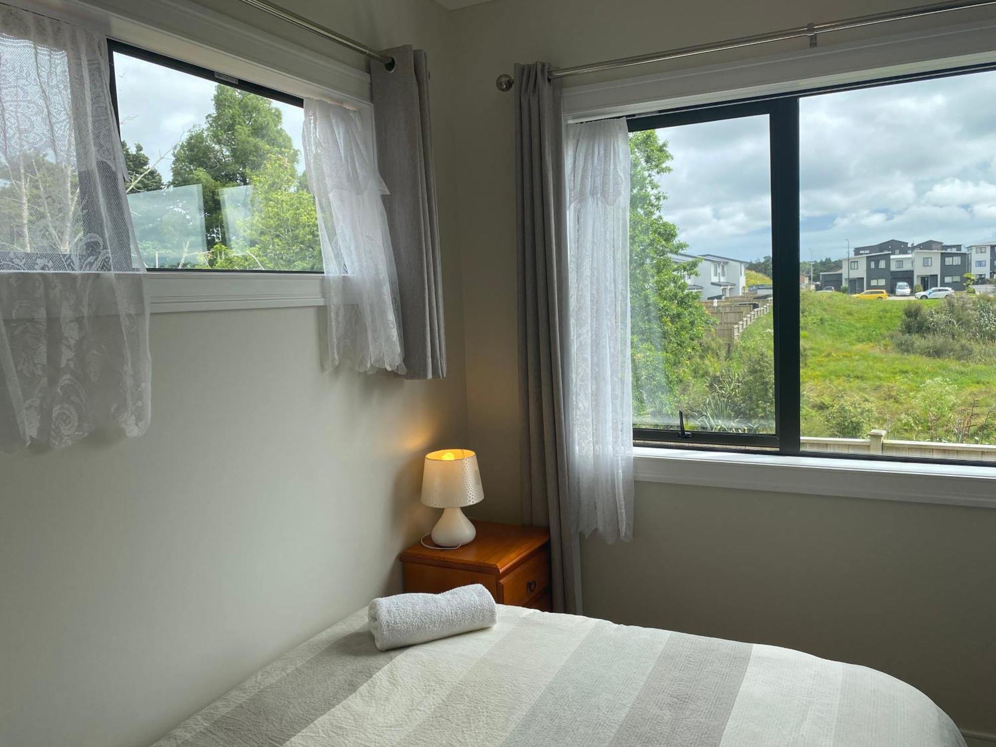 Apartment Auckland Gq Flat Bush Holiday Home *