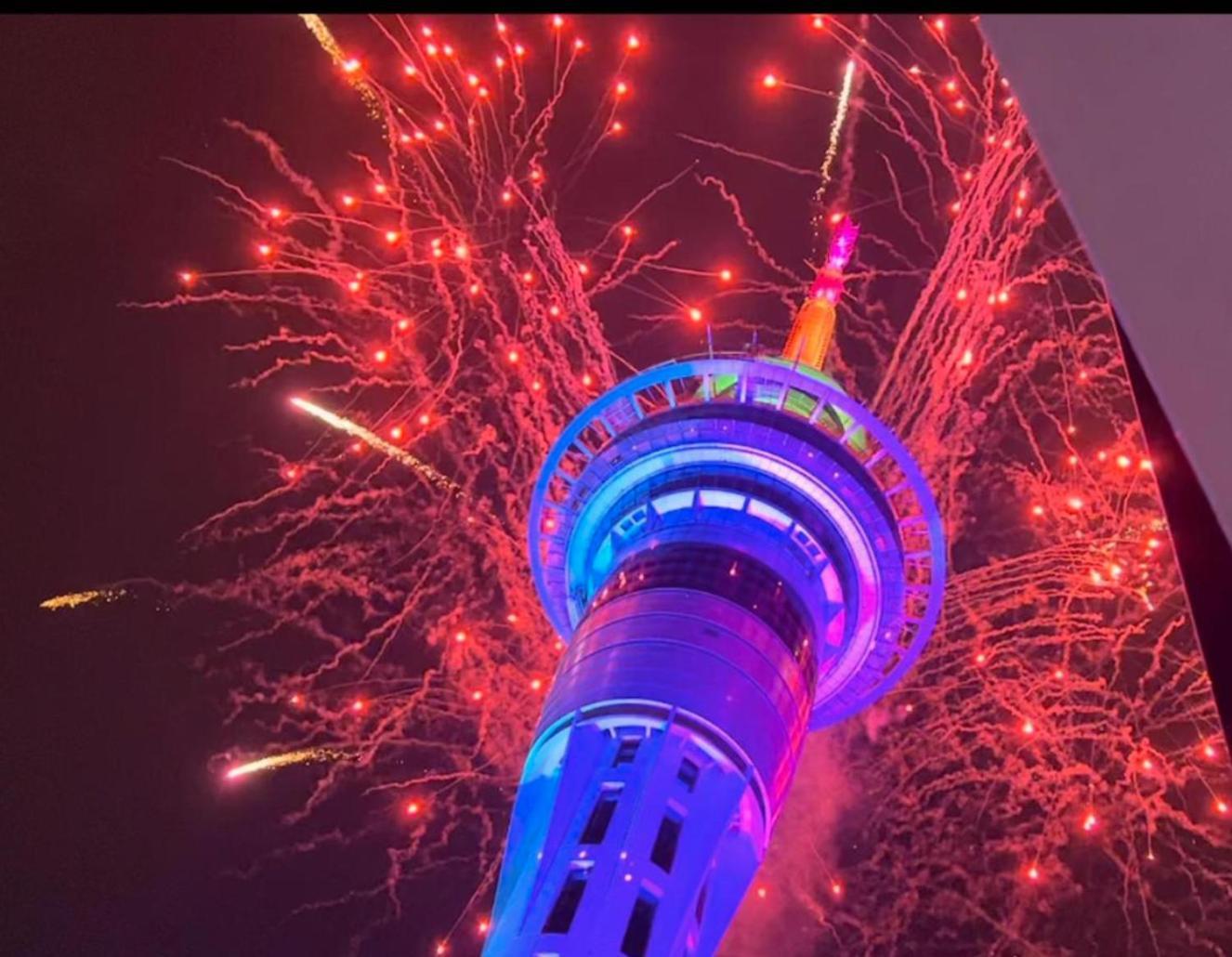 Skytower View And Seaview 2 Bedroom * Auckland