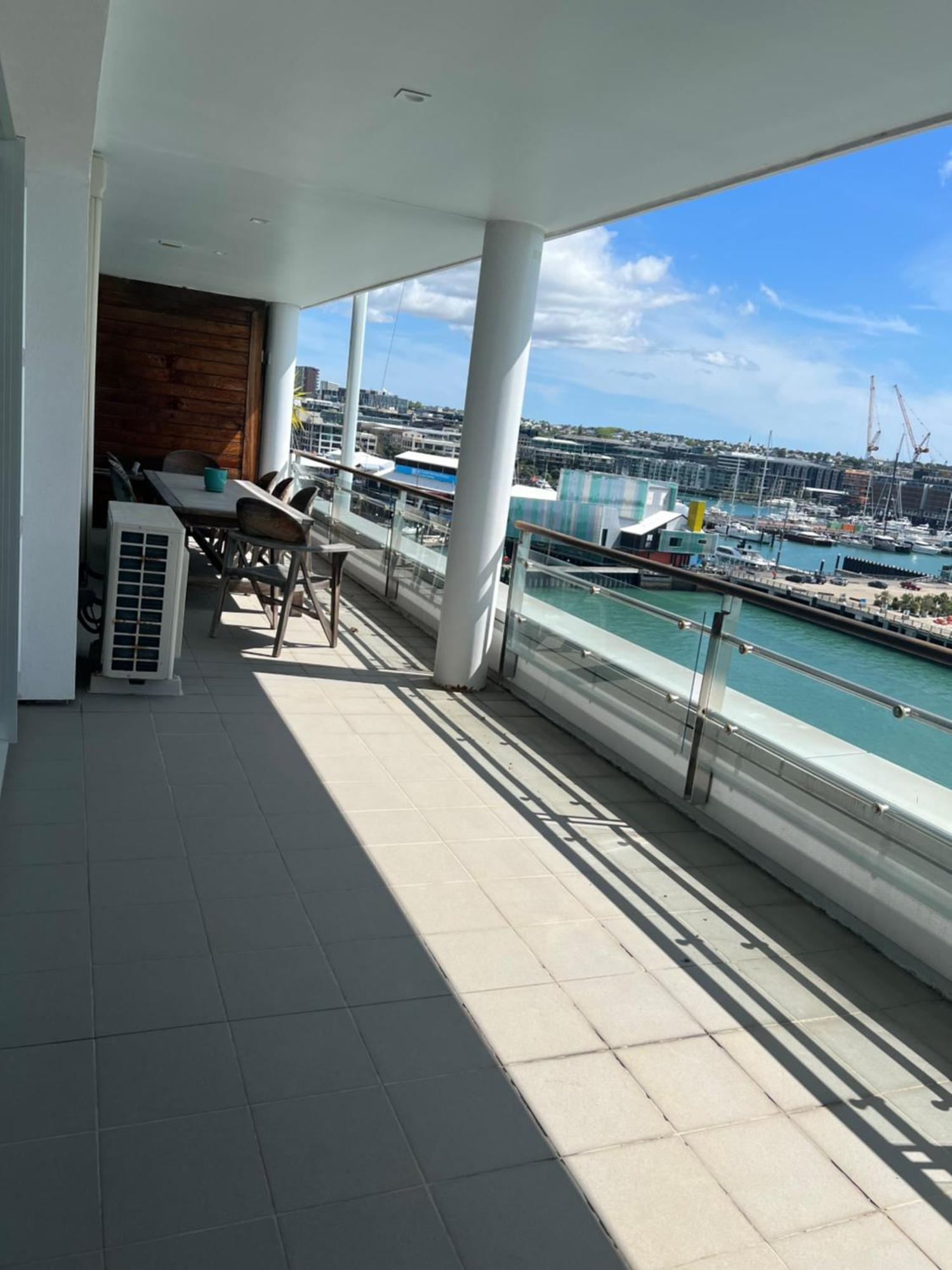 Apartment Waterfront Seaview - Same Building Block As Hilton Auckland
