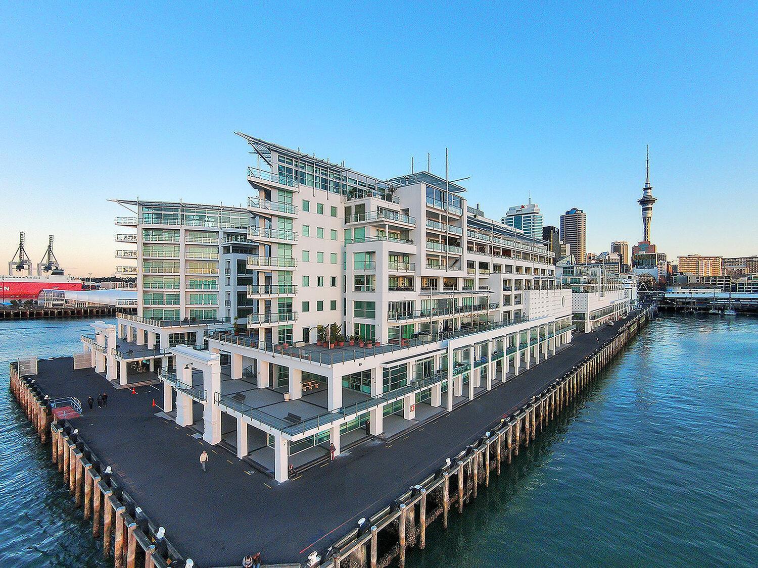 Waterfront Seaview - Same Building Block As Hilton