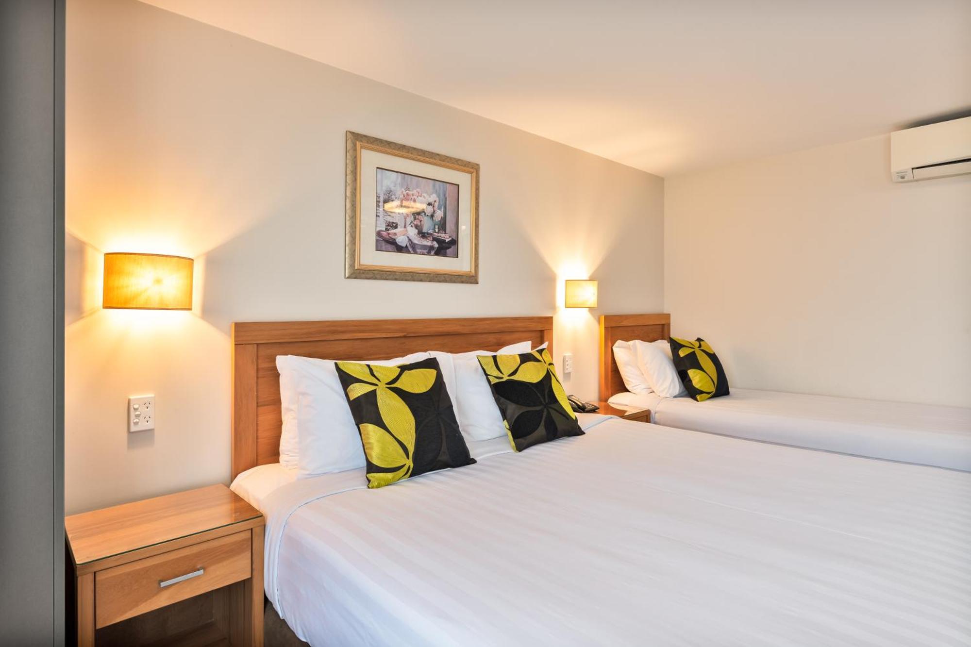 Alexander Motel 4*