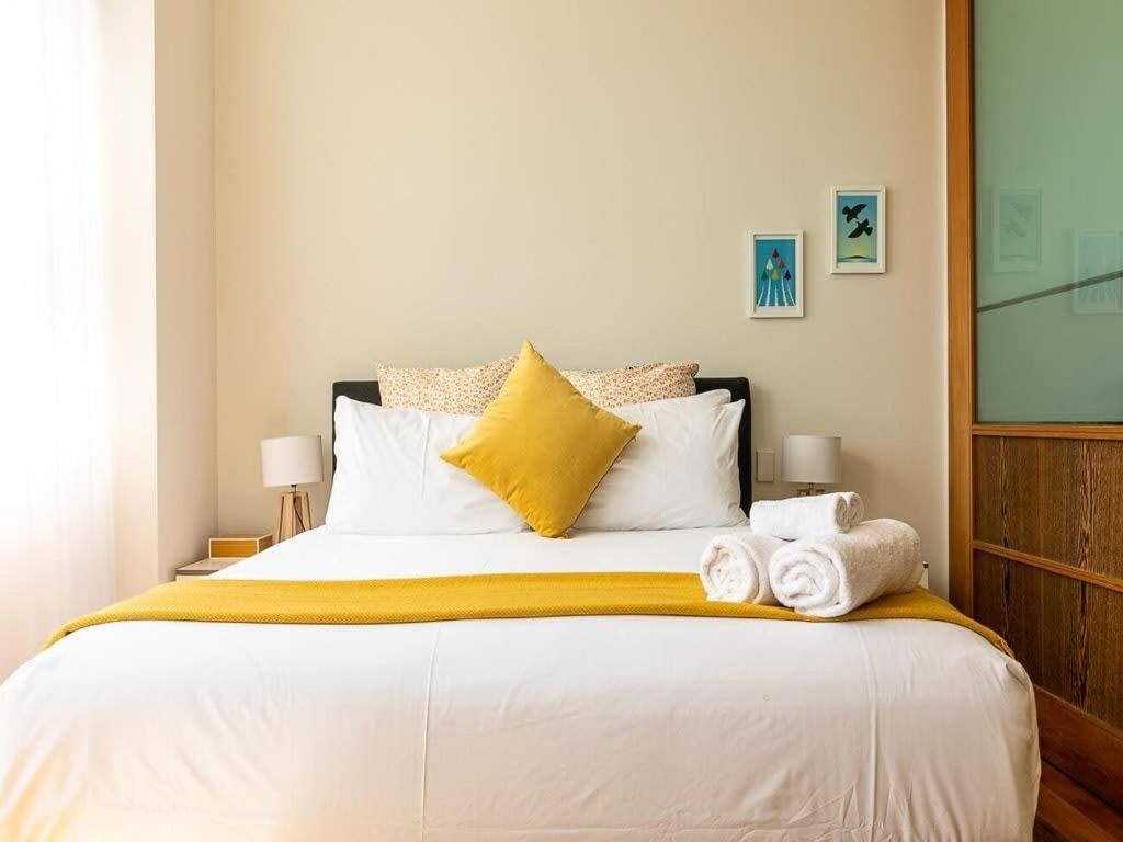 Spacious One Bedroom With Pool And Gym! * Auckland