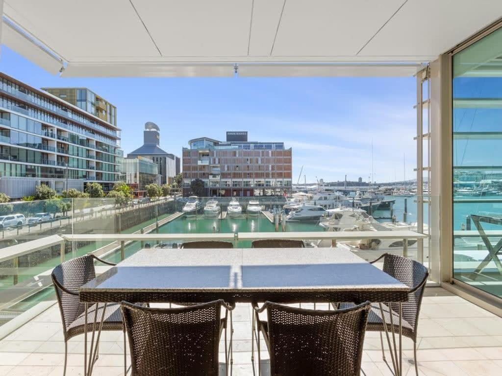 Apartment Gorgeous 2 Bedroom - Wynyard Quarter! Free Parking