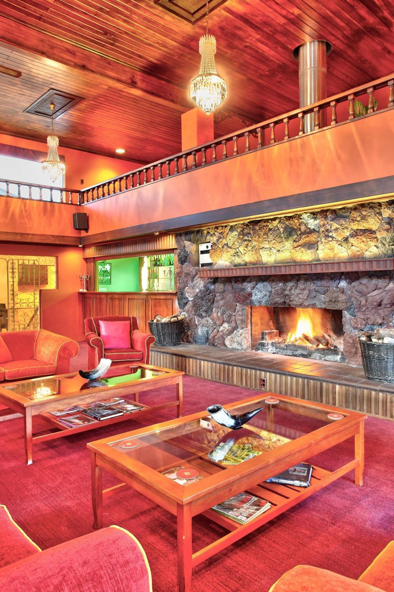 Waitakere & Spa