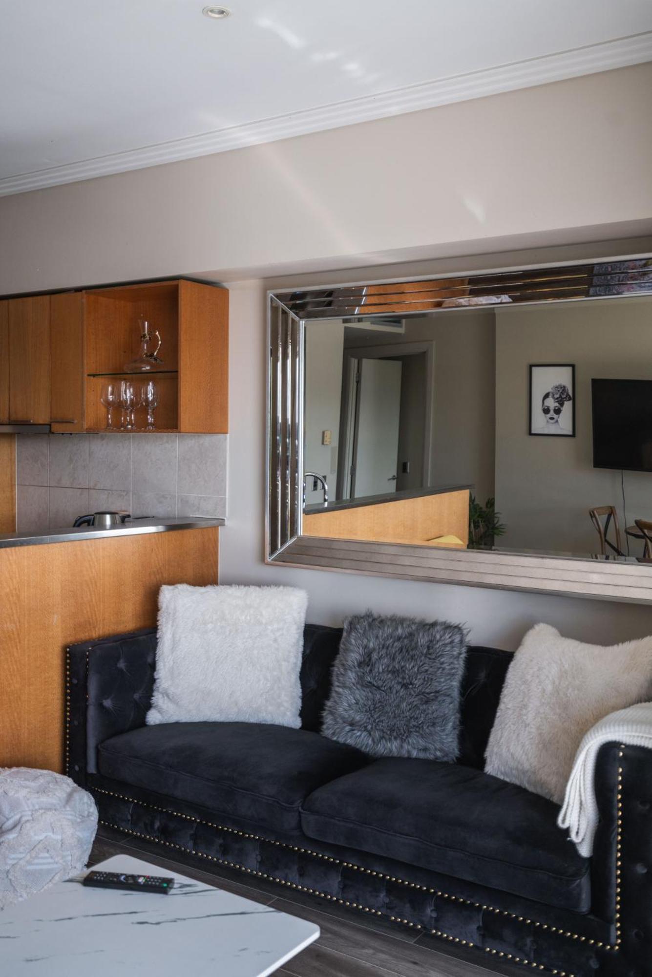 Luxury Waterfront Haven On Viaduct Harbour Apartment Auckland