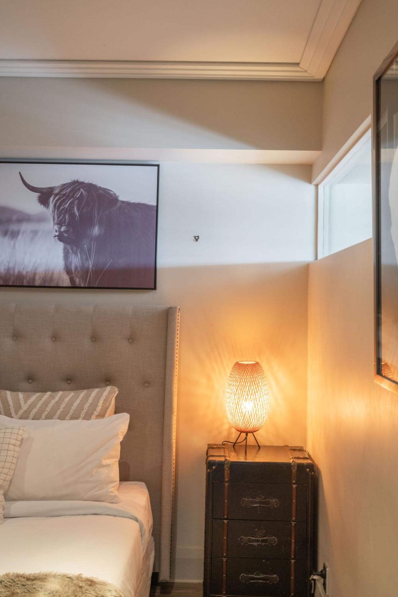 Apartment Luxury Waterfront Haven On Viaduct Harbour