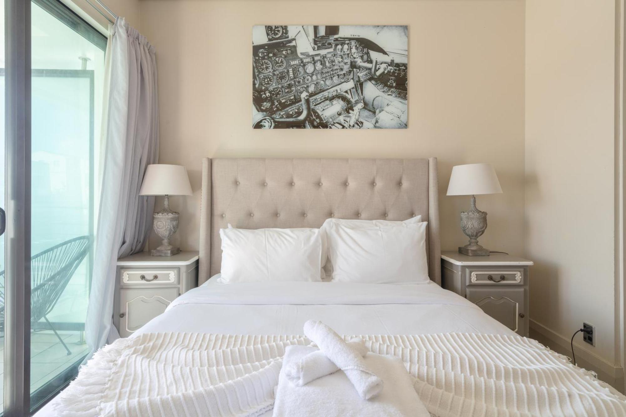 Apartment Luxury Waterfront Haven On Viaduct Harbour