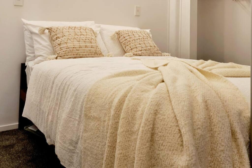 Heritage Luxe Retreat On Queens *