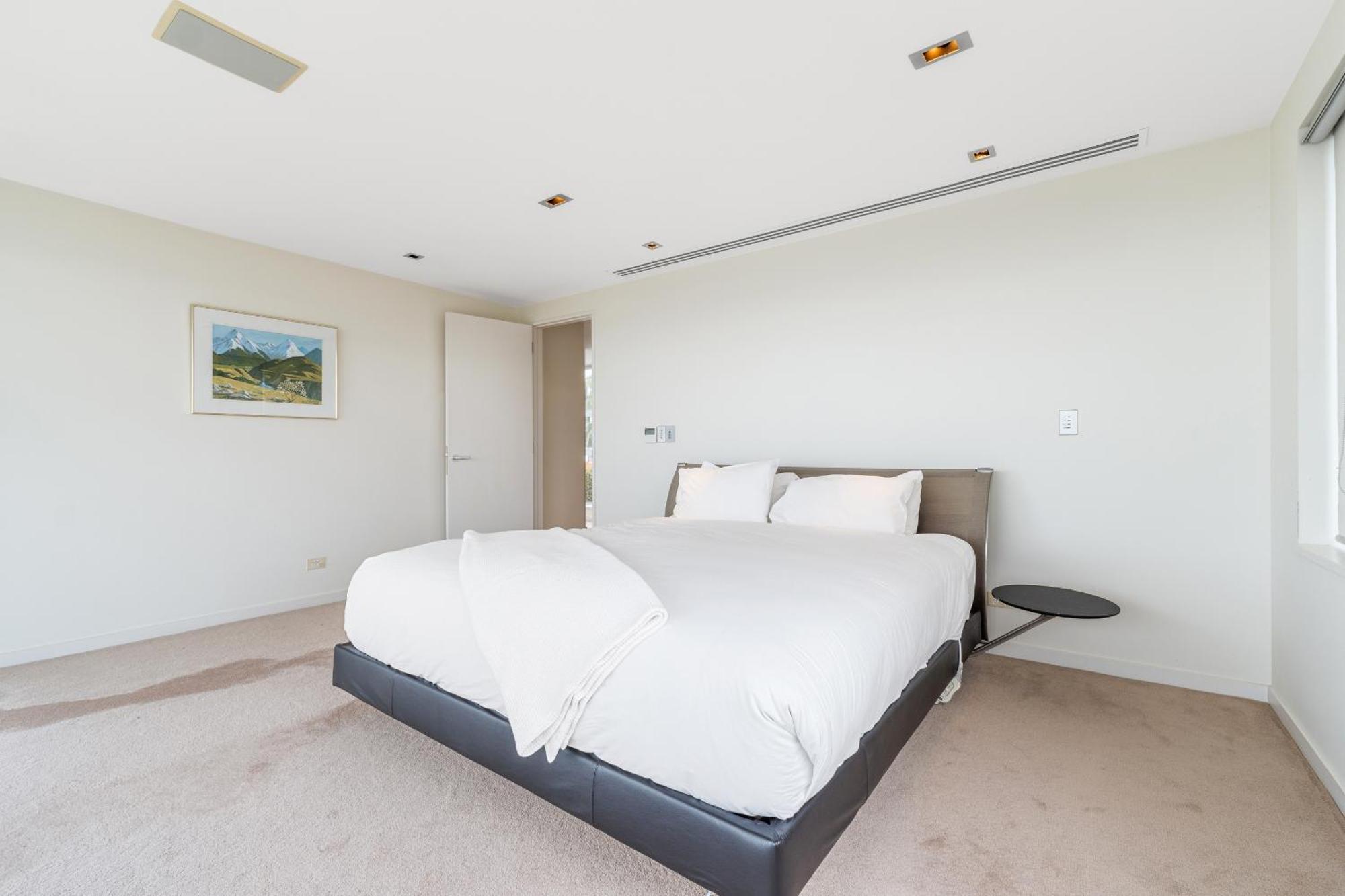Sentinel Beach House - Holiday Retreat Holiday home Auckland