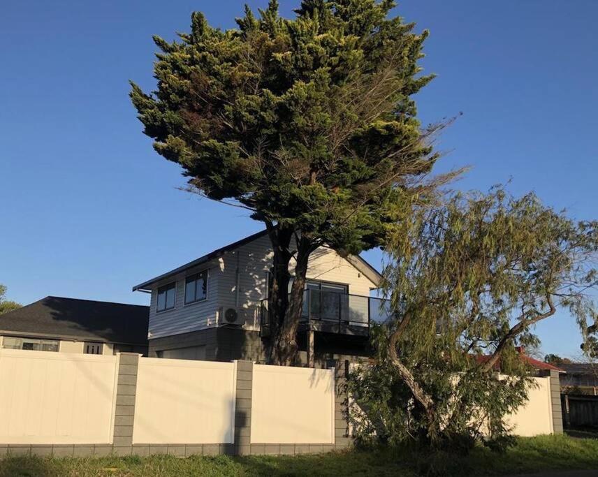 “henderson Dream Guest House” * Auckland