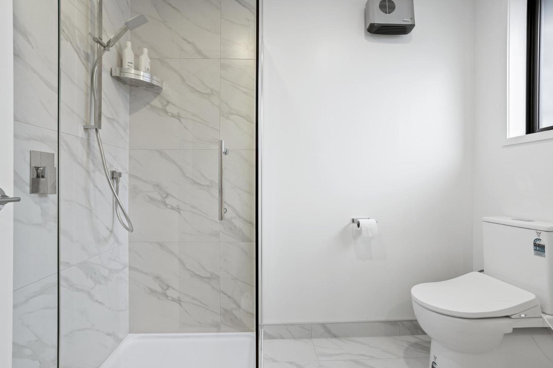 Apartment Cityscape Cozy Haven In Te Atatu - 1 Br