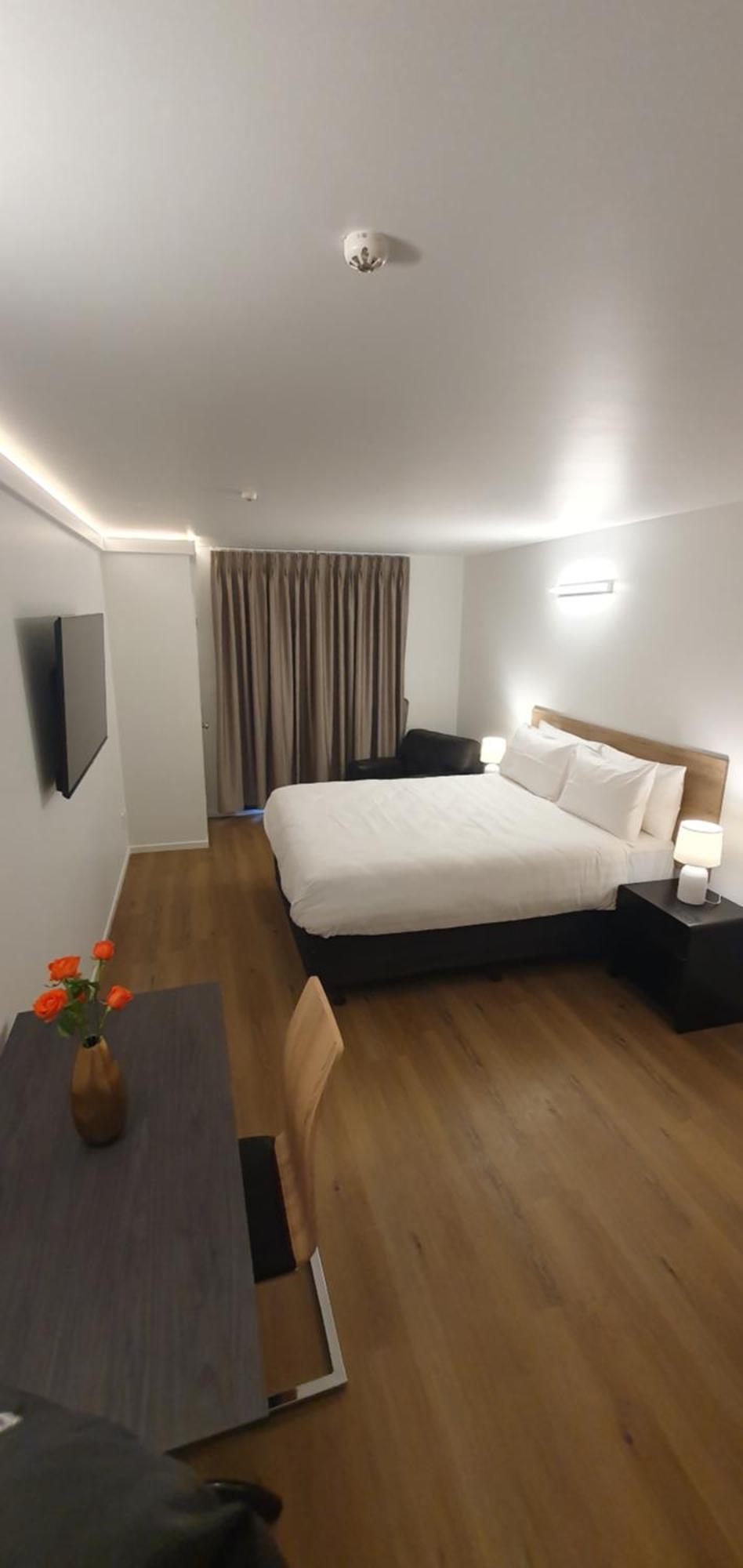 Oaktree 4* Auckland