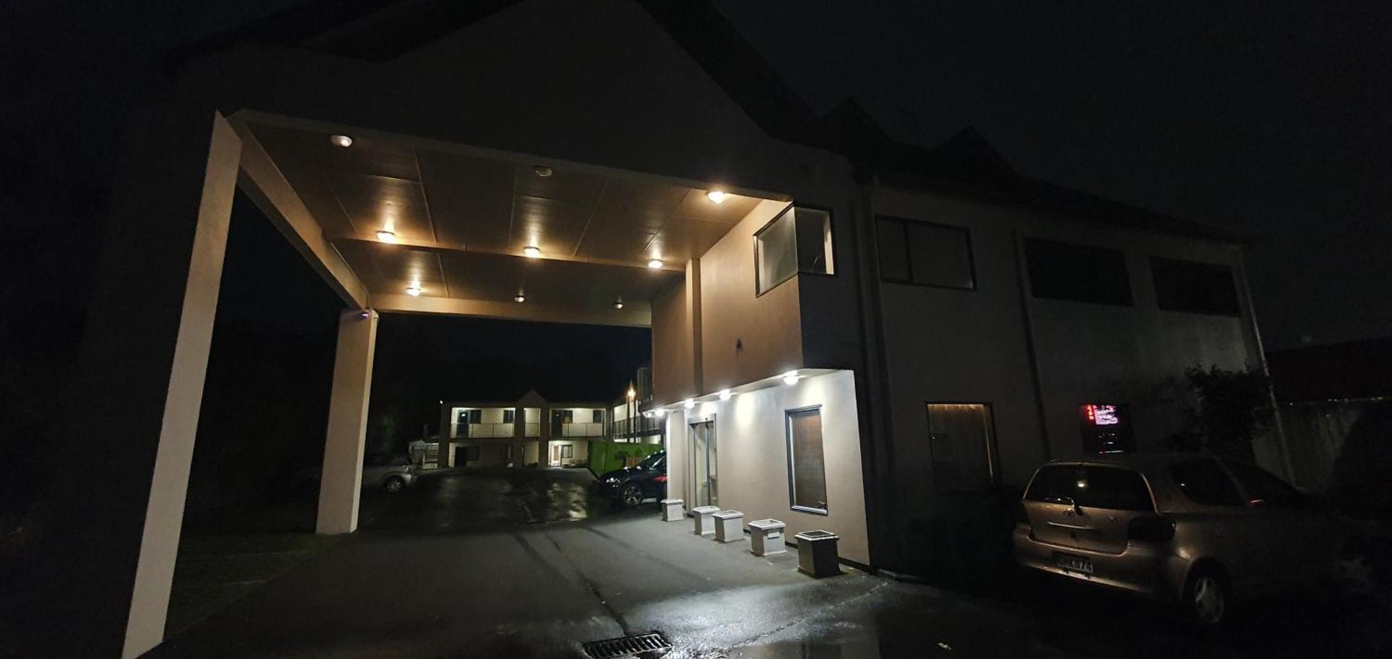 Oaktree 4*