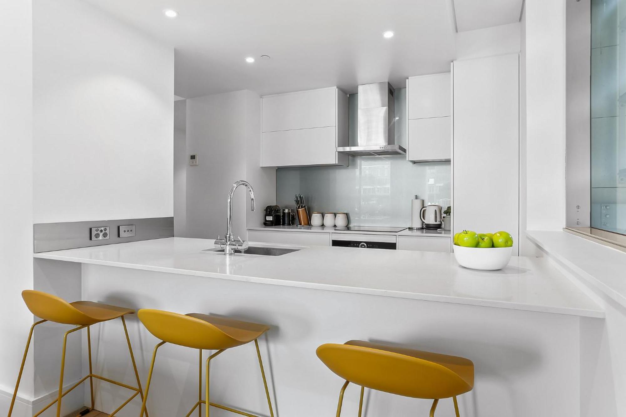 Apartment Lighter Quay By Urban Rest Auckland