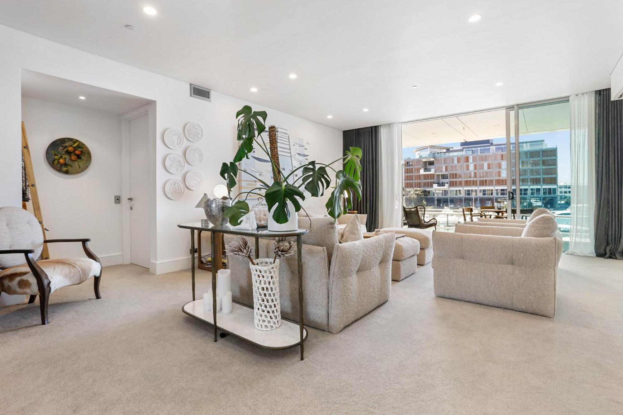 Lighter Quay By Urban Rest Apartment