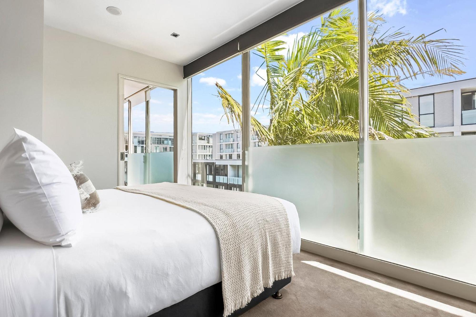 Lighter Quay By Urban Rest Apartment