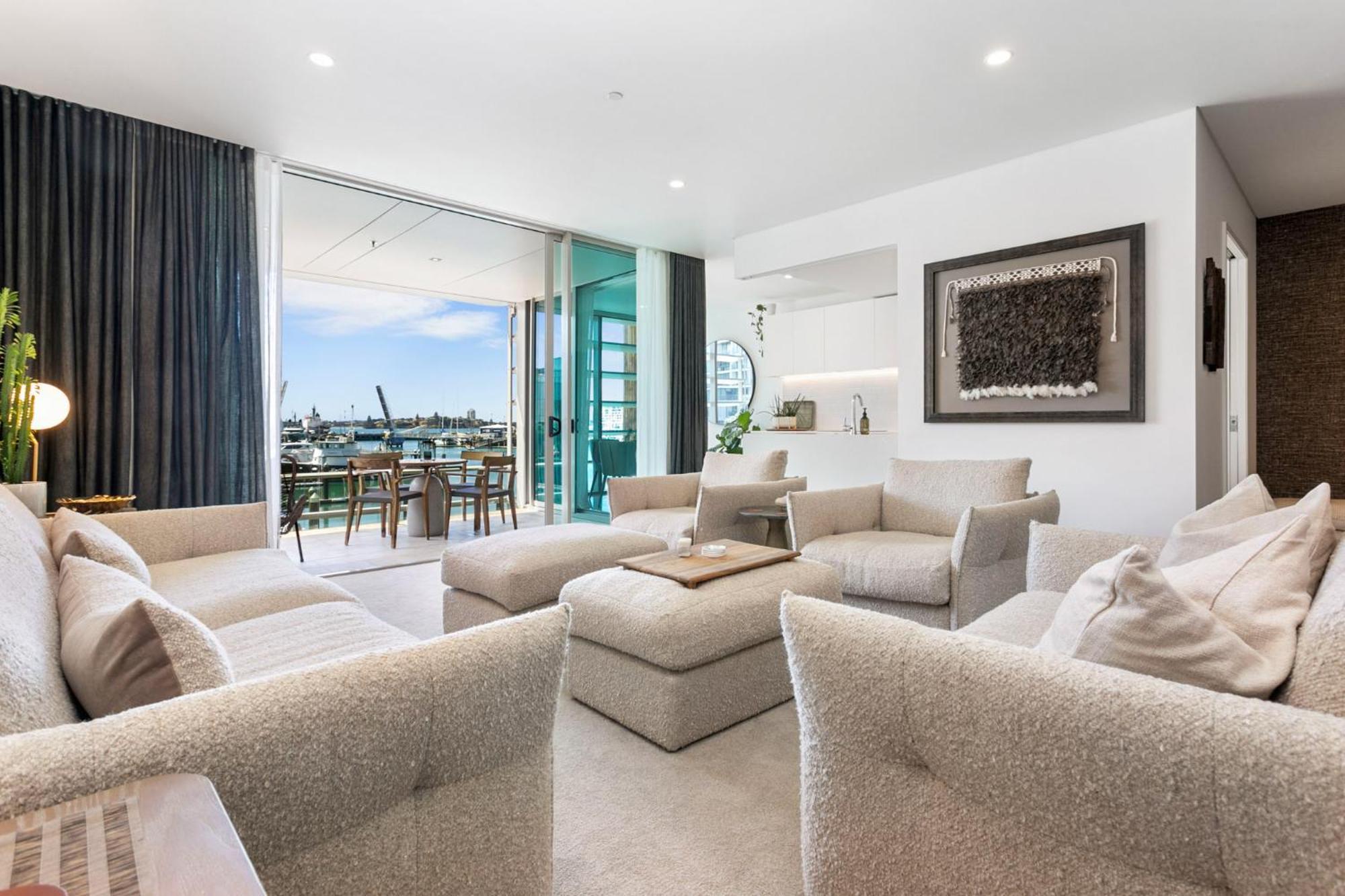 Apartment Lighter Quay By Urban Rest *