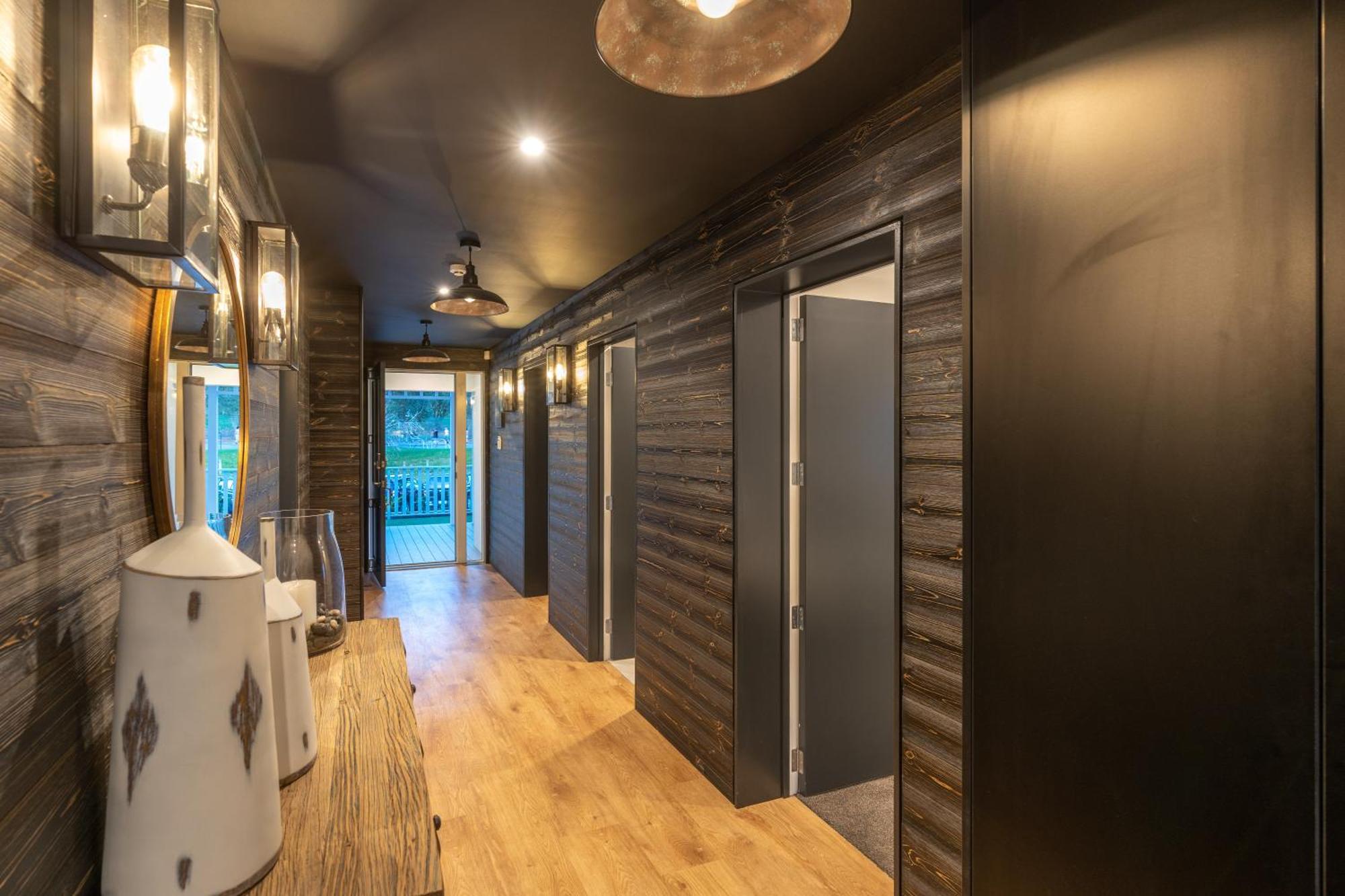 The Village Reserve Boutique * Auckland