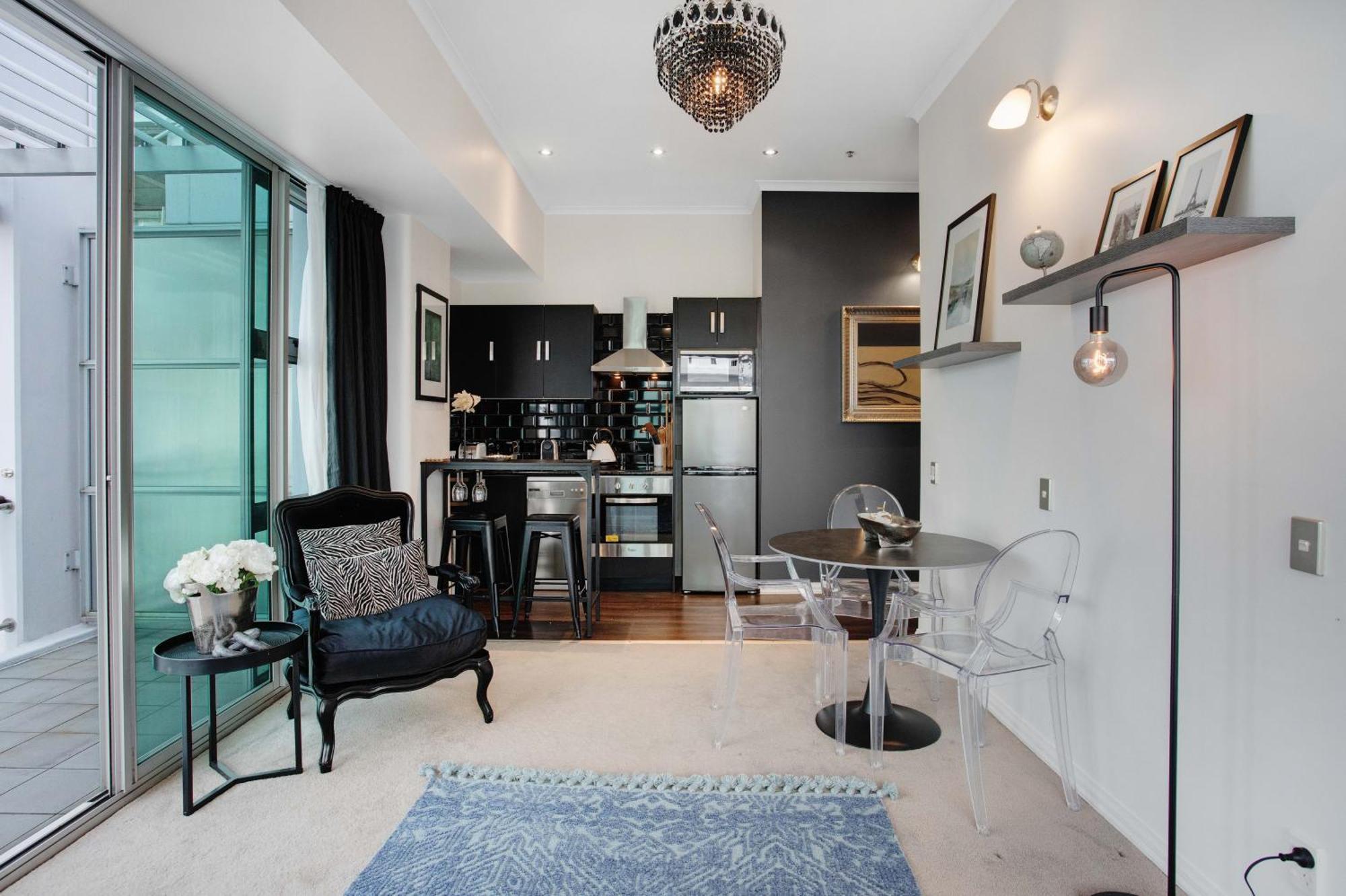 Princes Wharf Viaduct Luxury