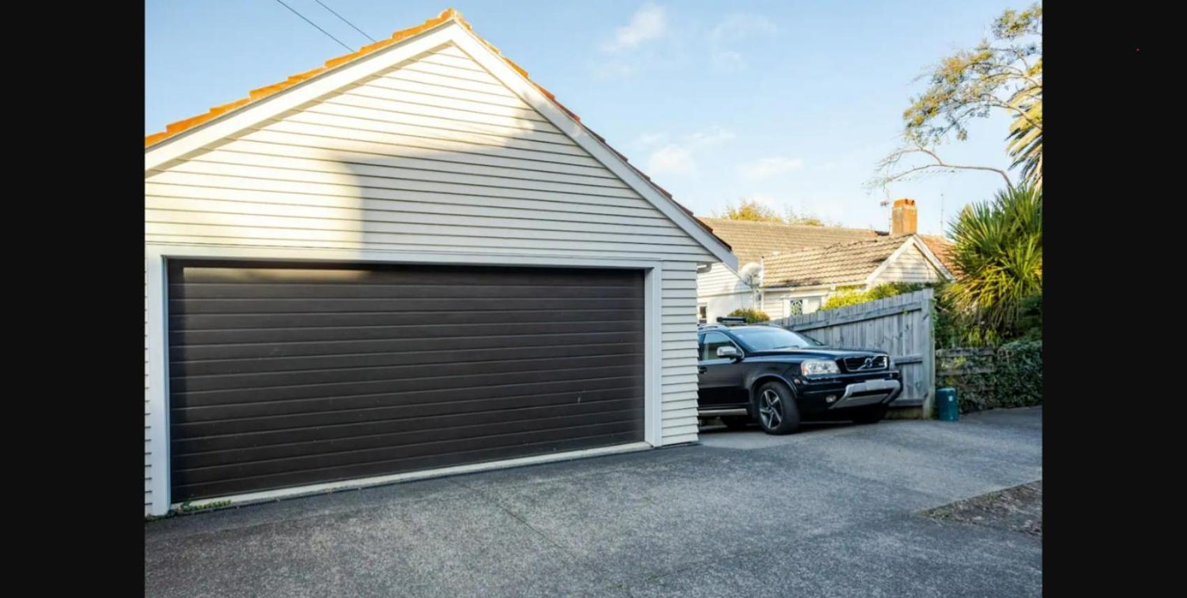 Private Close To Apartment