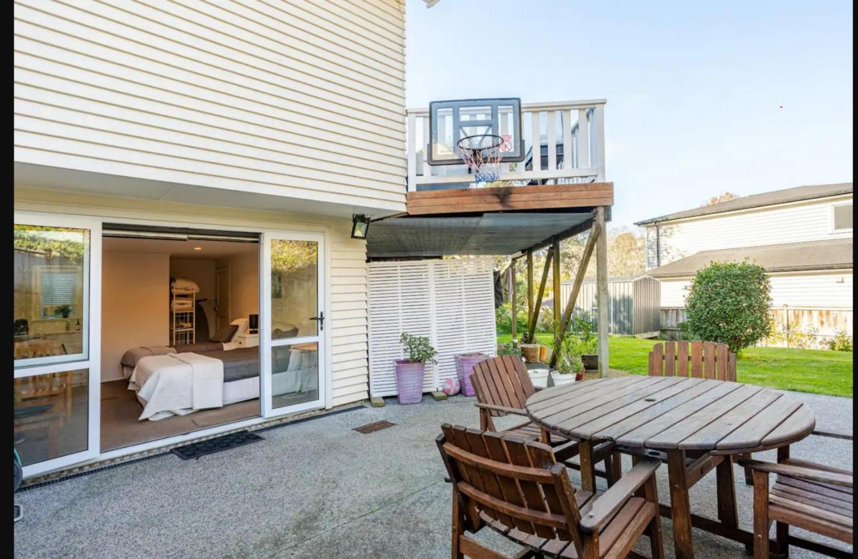 Apartment Private Close To Auckland