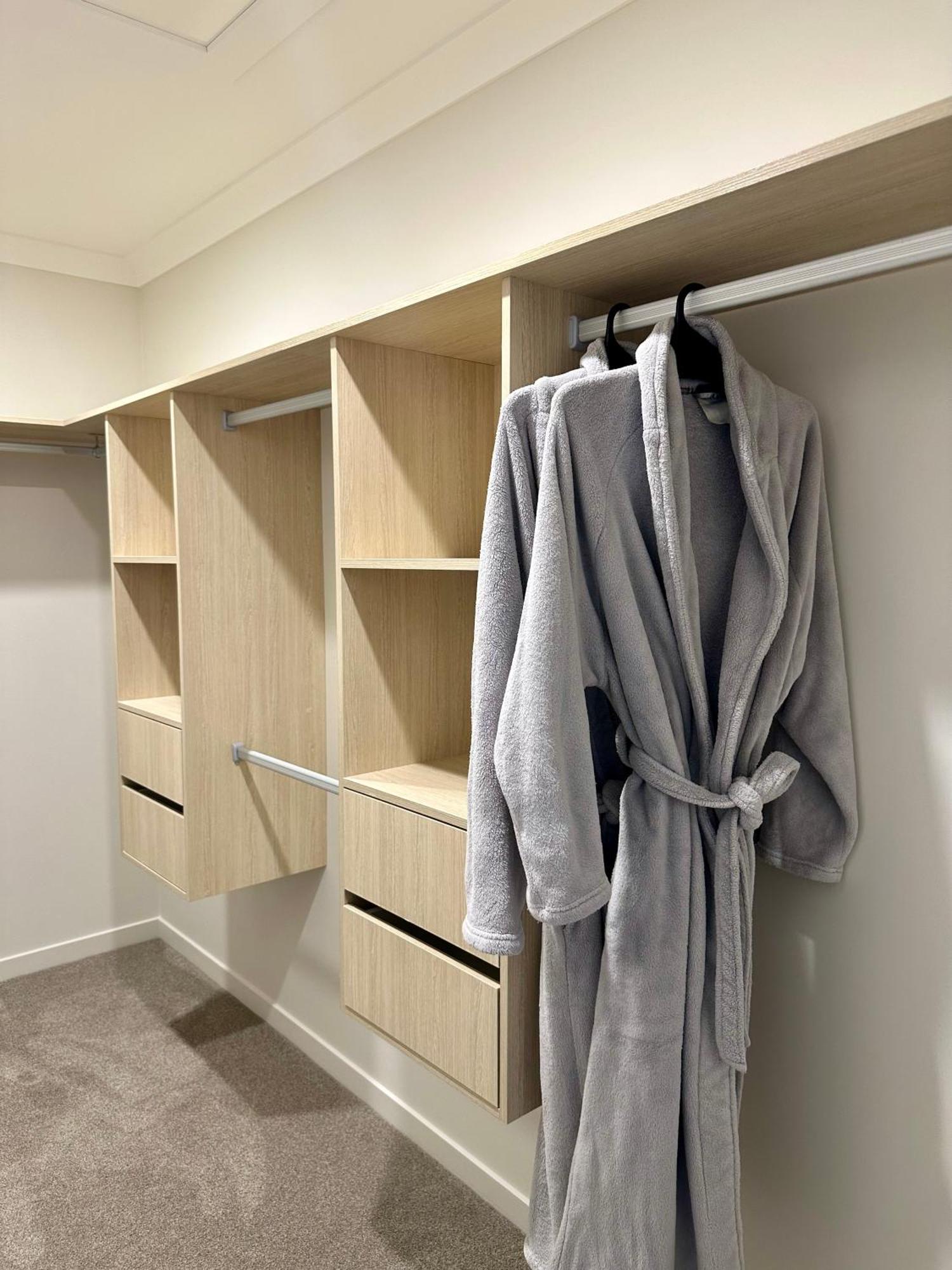 In - Ormiston, Manukau, Flat Bush Guest house