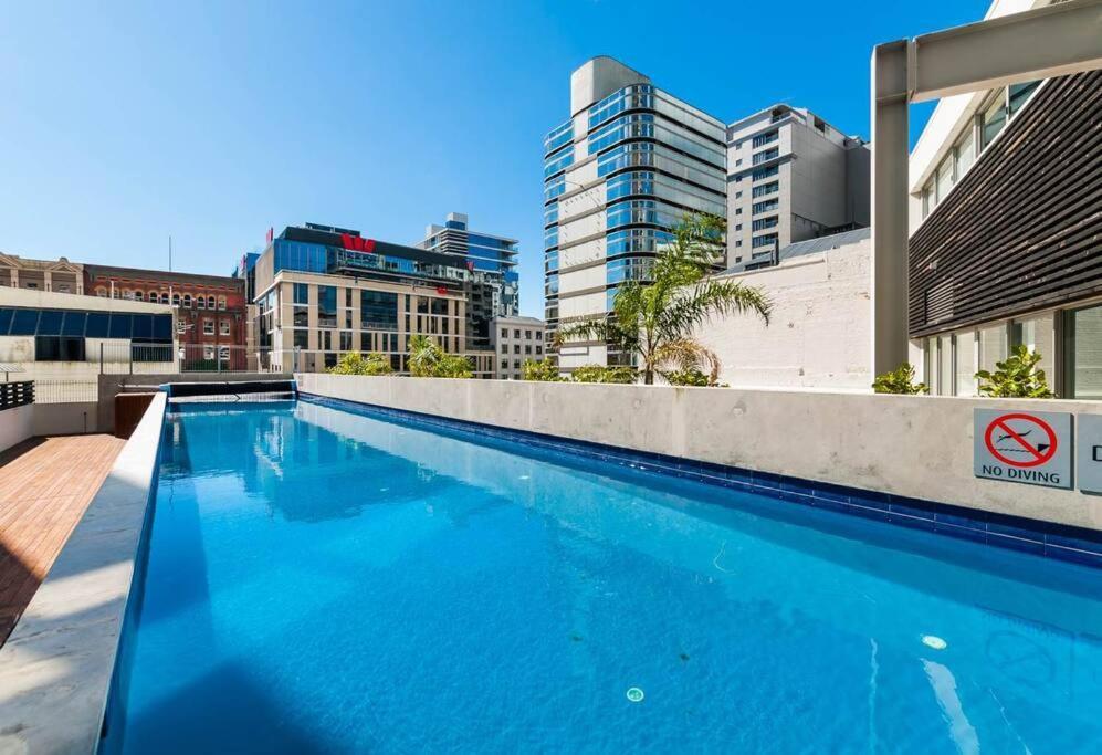Character In Downtown Apartment Auckland