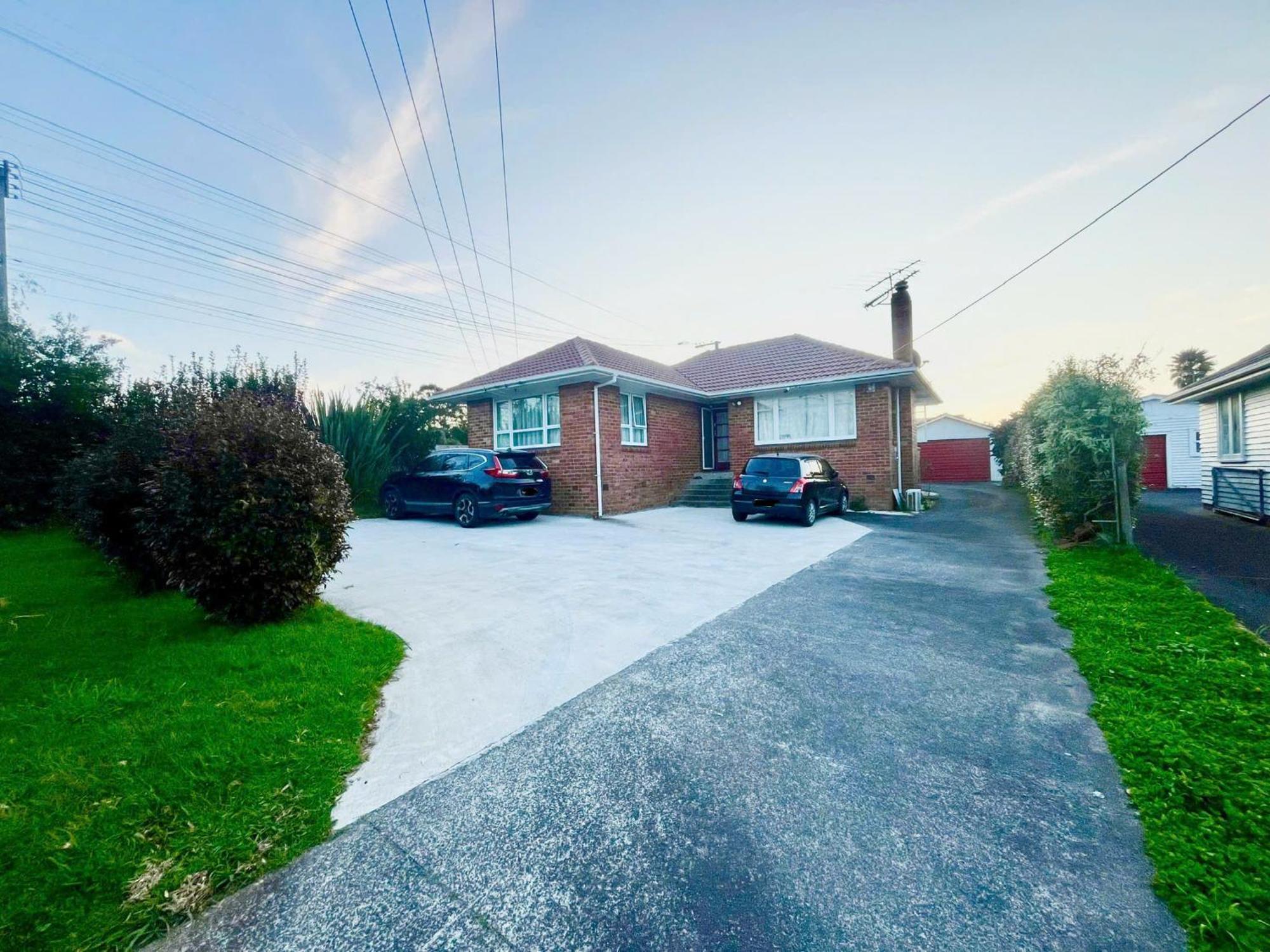 Private In * Auckland
