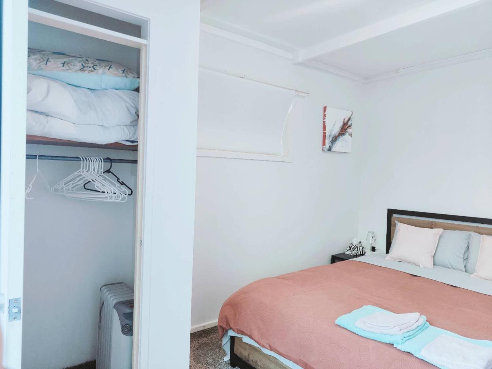 Bed & Breakfast Sunny Cosy In Garden Bush View *
