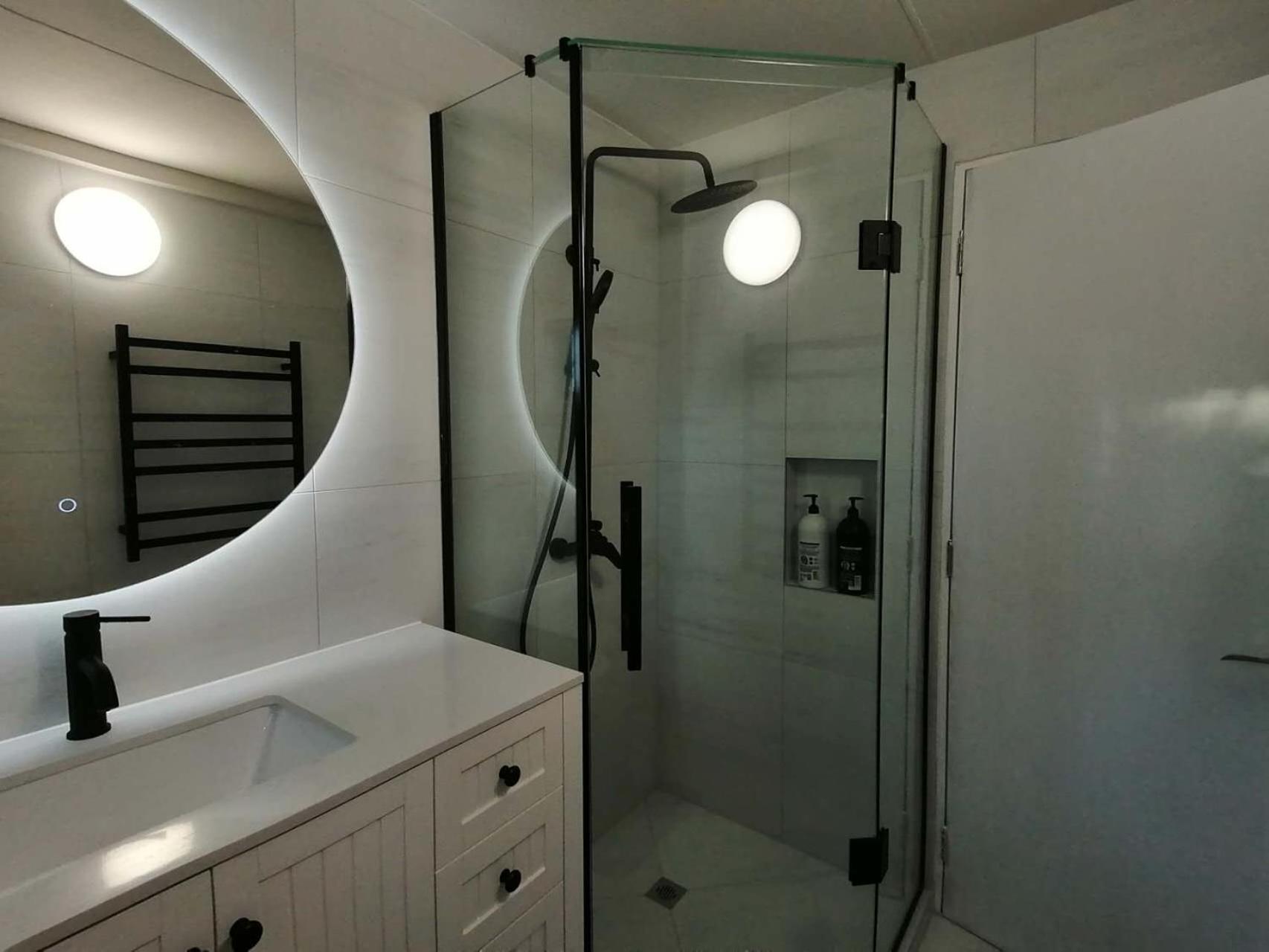 Takapuna Centre 3b Netflix Holiday home Auckland
