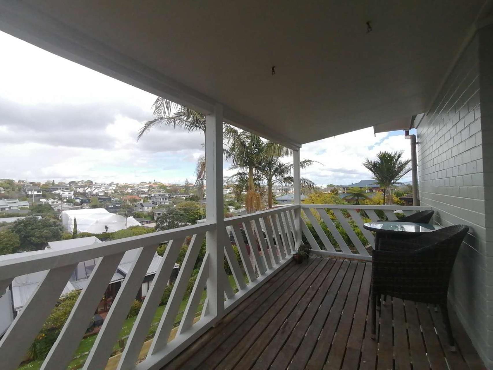 Takapuna Centre 3b Netflix Holiday home Auckland