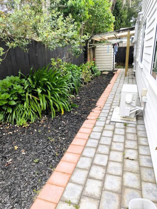 Two Bedroom With Private Entrance In Convenient Location Homestay *