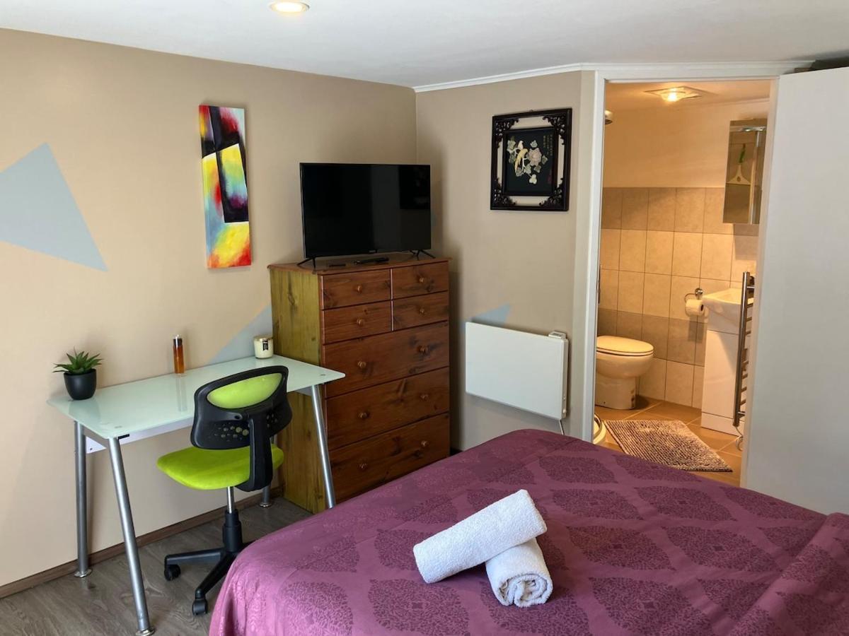 Palm - Private Cozy Oasis Auckland