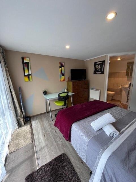Palm - Private Cozy Oasis Auckland