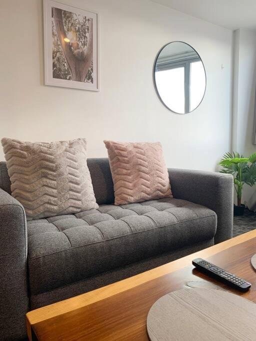 1br With Sea Views Over The Gulf * Auckland