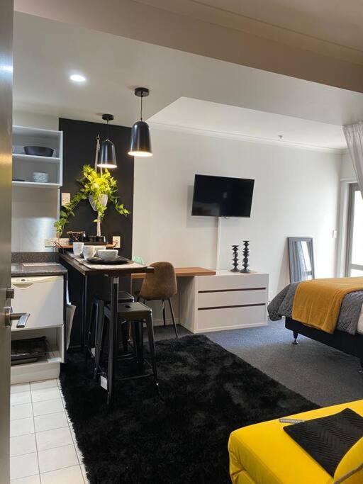 City-center In The Vibrant Heart Of Cbd Apartment