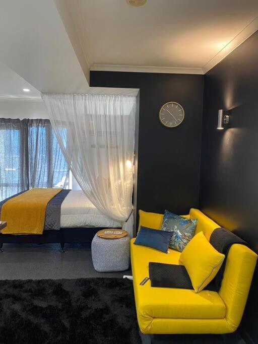 Apartment City-center In The Vibrant Heart Of Cbd