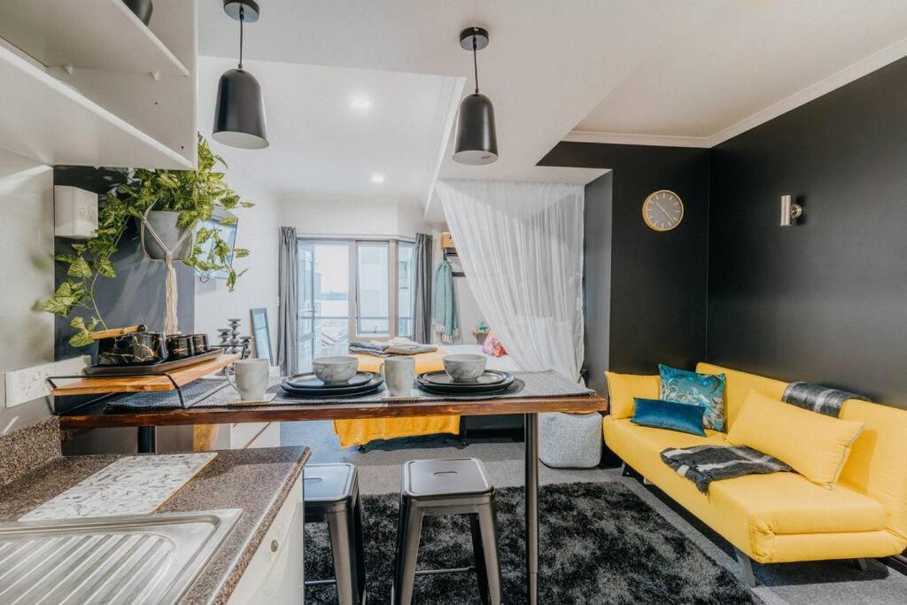 Apartment City-center In The Vibrant Heart Of Cbd *