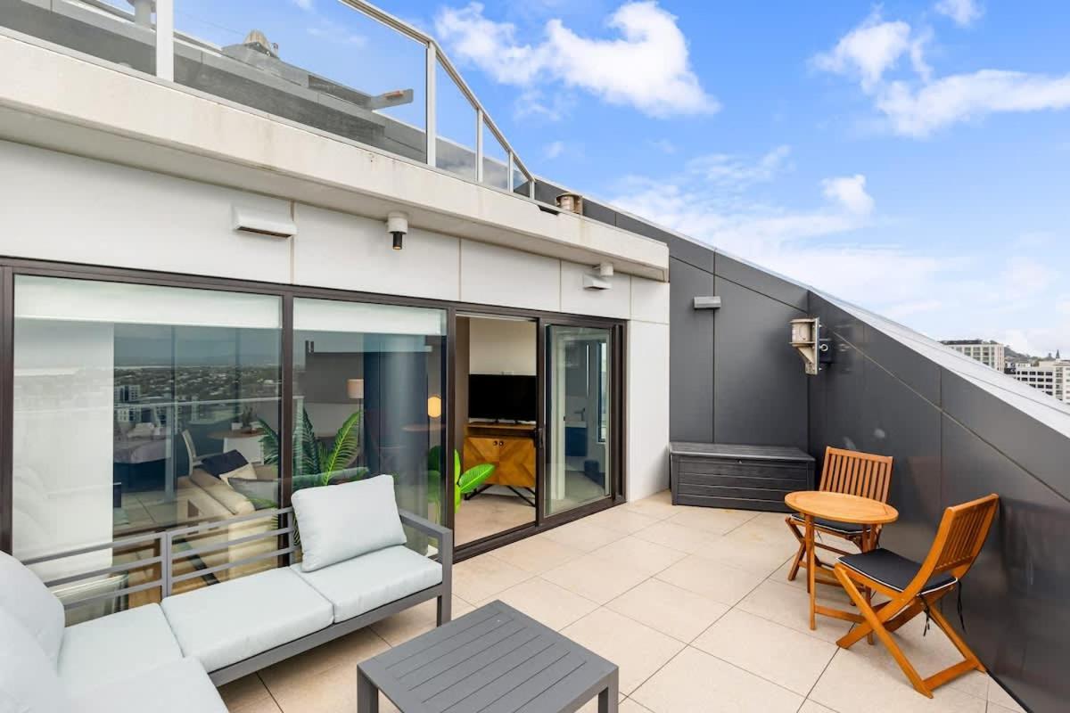 Apartment Sky Tower View 2br W Gym & Pool Access Auckland