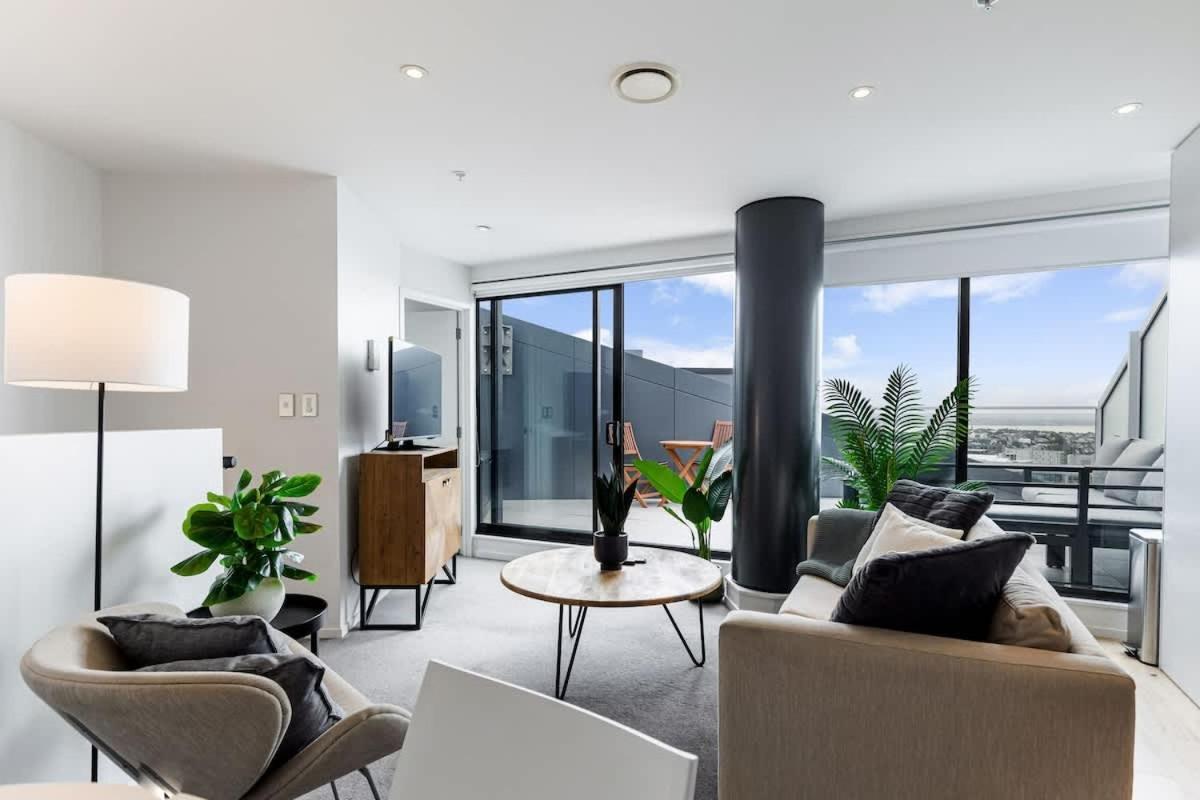 Apartment Sky Tower View 2br W Gym & Pool Access Auckland