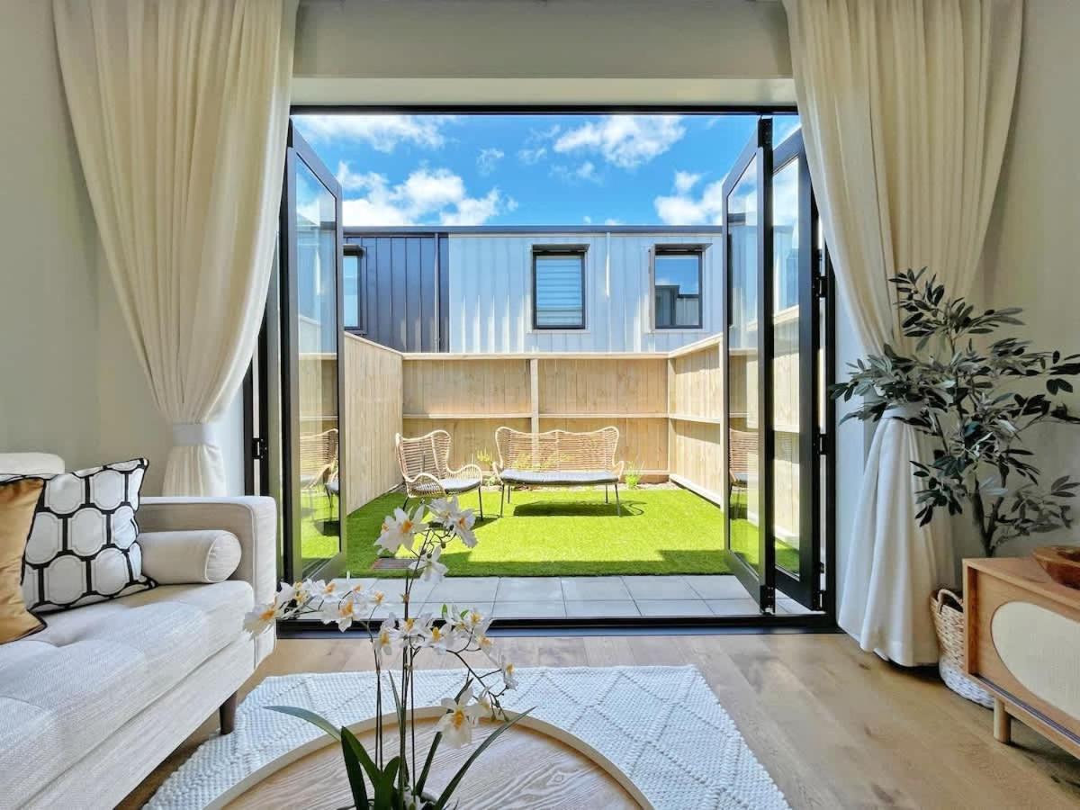 Rare Retreat Stylish 2br Townhouse Vs Ac & Parking Auckland