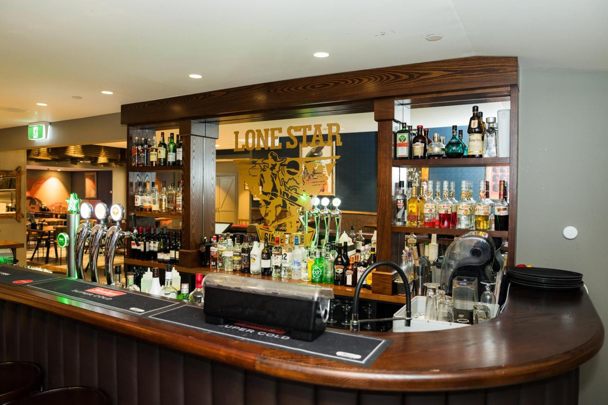 Hotel Mercure Queen Street 4*