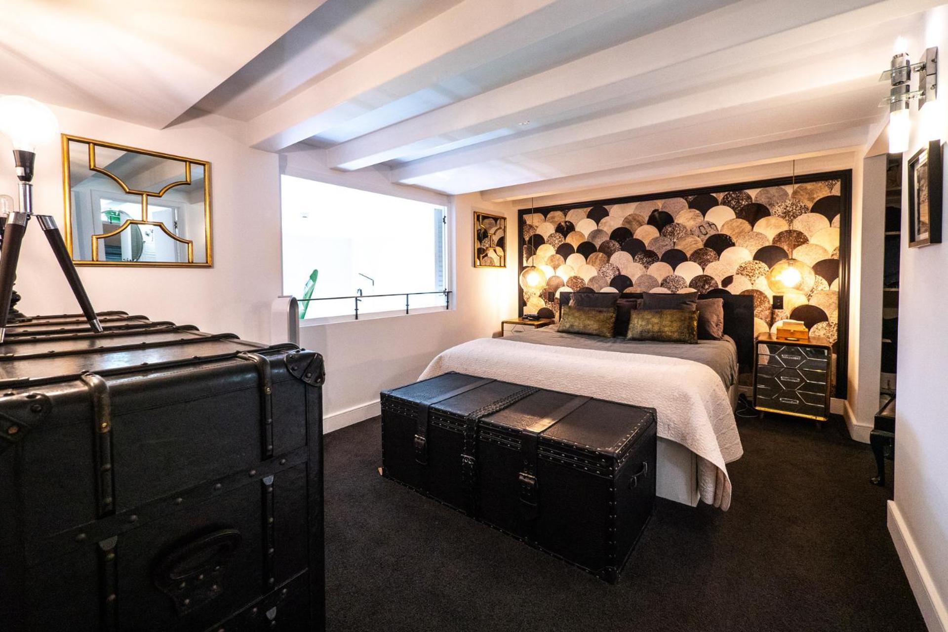 Apartment Stunning Comfort And Artistic Boutique *